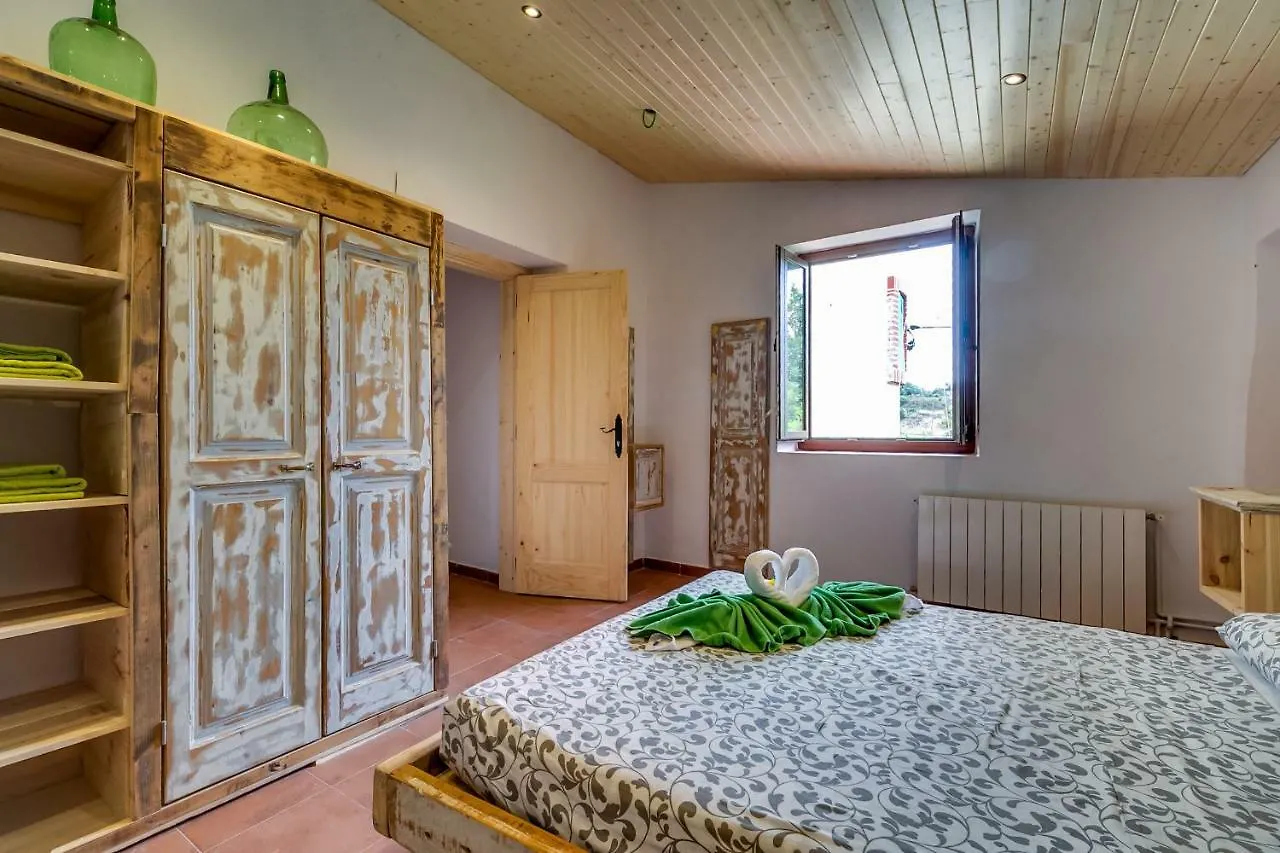 Vivalidays Can Palomo Palafolls Holiday home